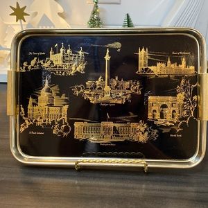 Landmarks of London tray by Woodmet